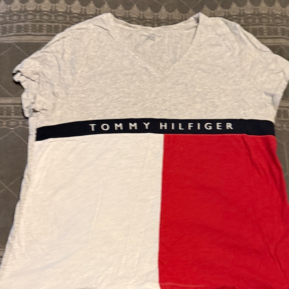 Tommy Hilfiger Women's Red and White Color